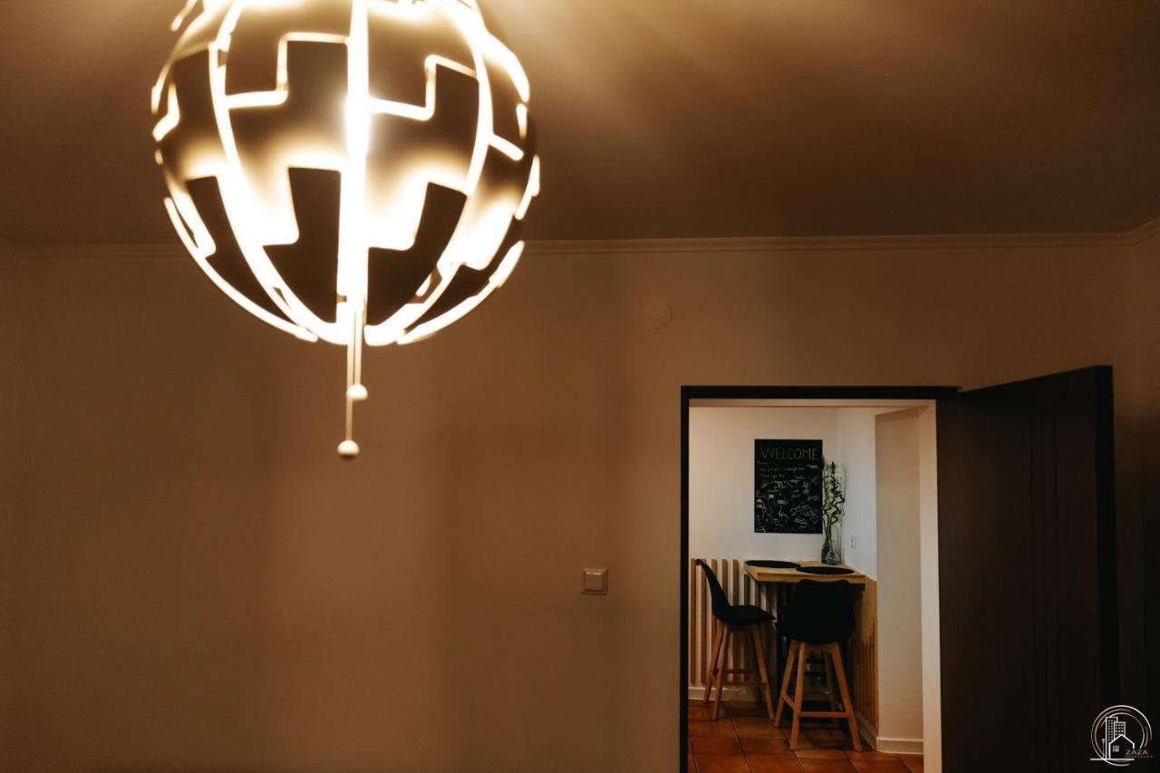 Zaza Apartament - Central Area, With Balcony Târgu Jiu 외부 사진