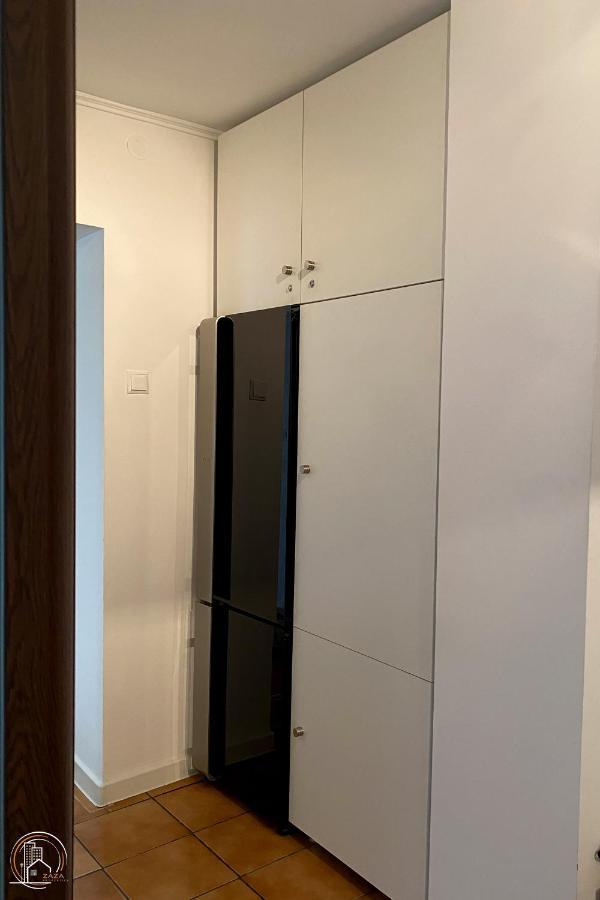 Zaza Apartament - Central Area, With Balcony Târgu Jiu 외부 사진