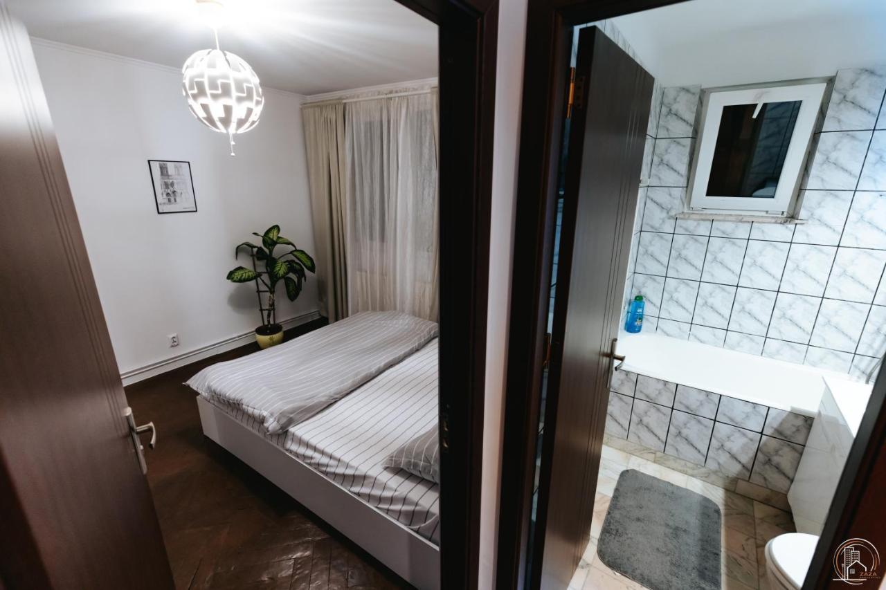 Zaza Apartament - Central Area, With Balcony Târgu Jiu 외부 사진